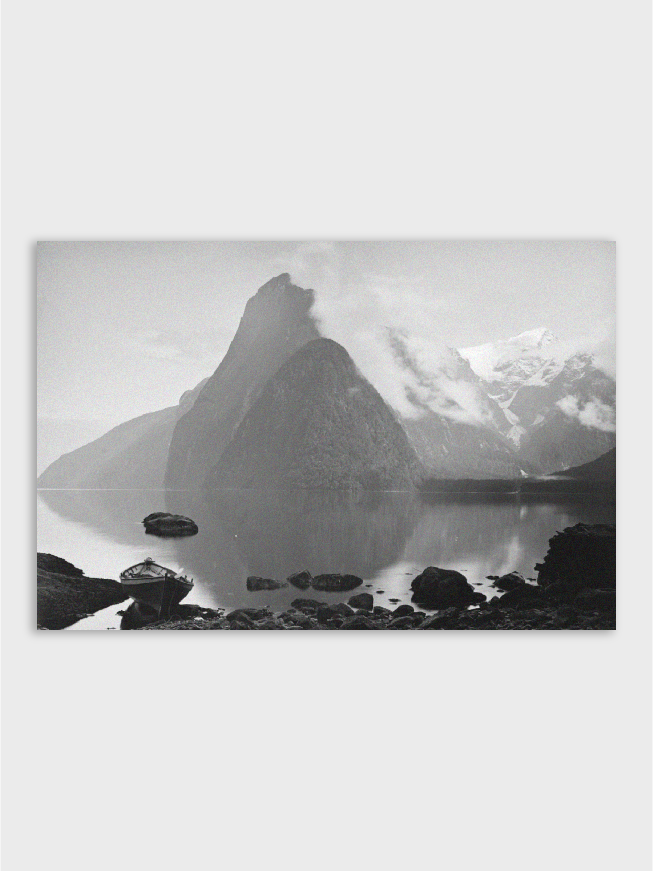 Milford Sound, Harrison Cove, Lion Rock